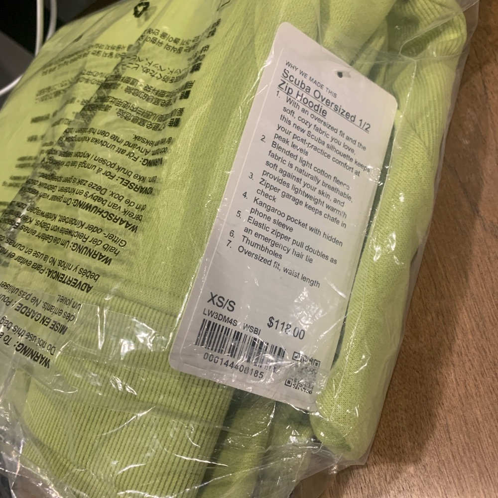 Lululemon oversized scuba in wasabi - Picture 3 of 3